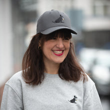 Lade das Bild in den Galerie-Viewer, Curved Classic Snapback